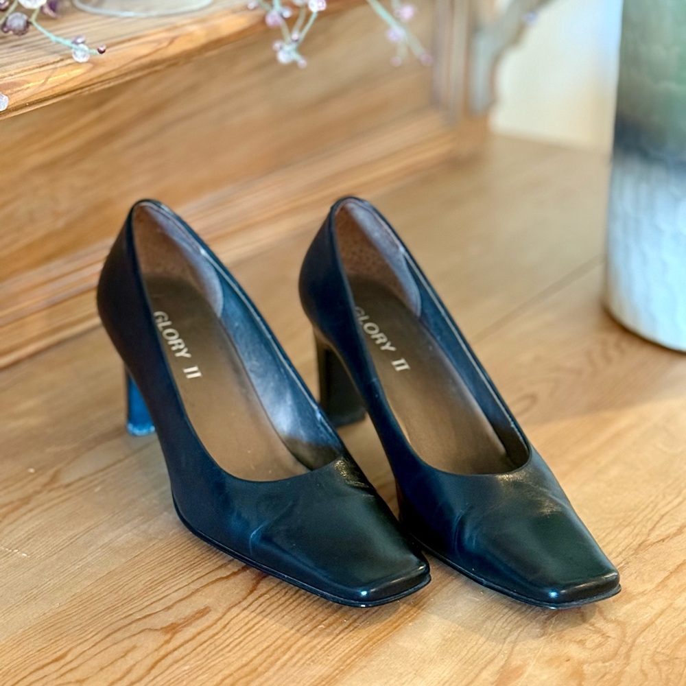 Black Leather Glory II 3” Heels